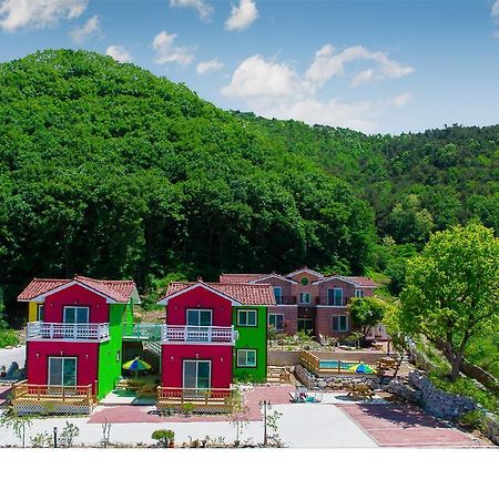 Utopia Pension Gyeongju Zewnętrze zdjęcie